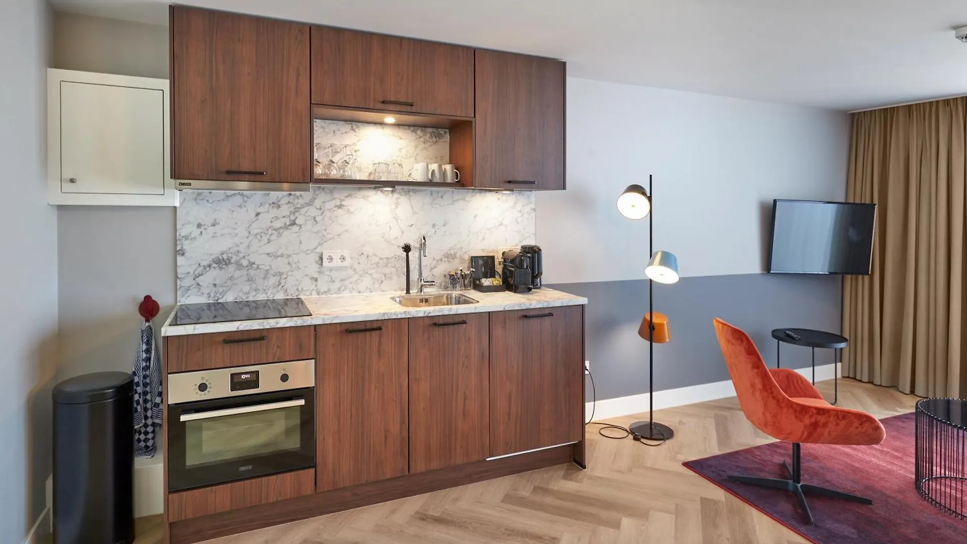 Nova Apartments Amsterdam (Adults Only) 4*,  Holland